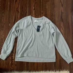 Abercrombie mint green v neck sweater NEW